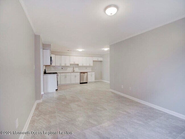 Building Photo - 869 Mariposa Ct