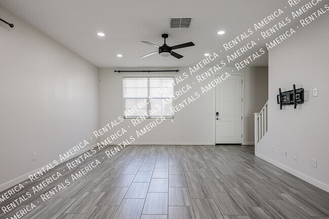 Building Photo - 743 N Abalone Ct.