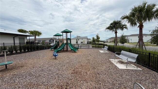 Building Photo - 2133 Southbury Dr