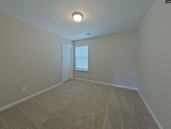 Building Photo - 231 Coppice Ln