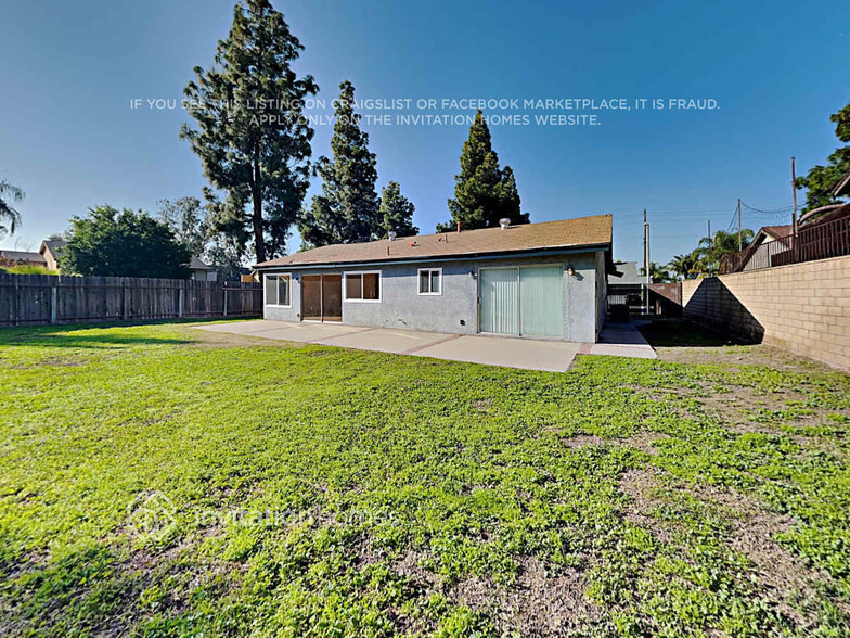 Building Photo - 2313 S Pleasant Ave