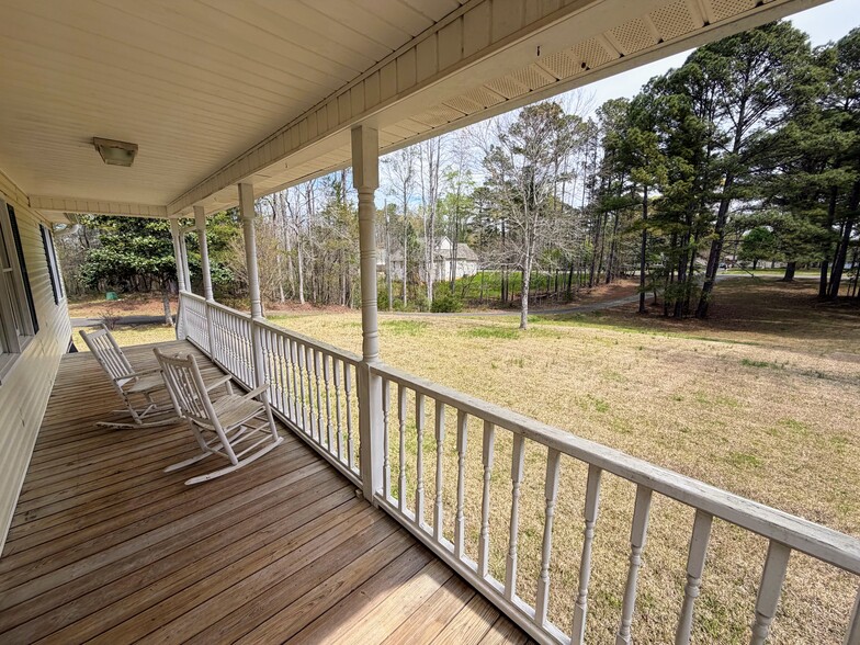 Front Porch - 1195 Tirzah Rd
