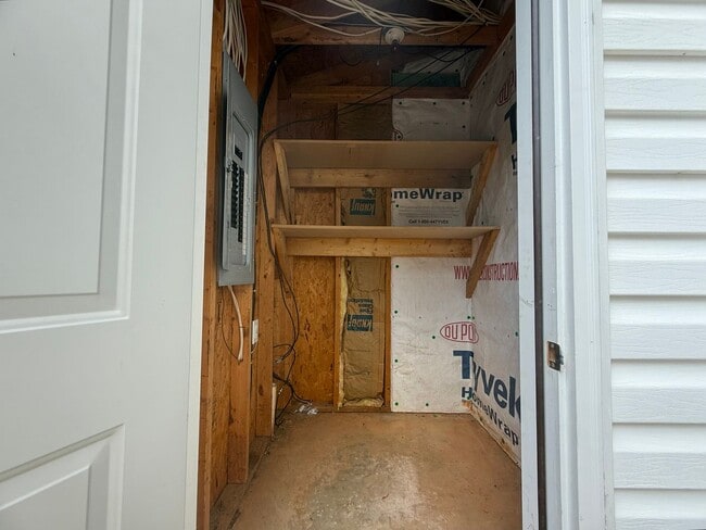 Building Photo - 273 Mulberry Cir