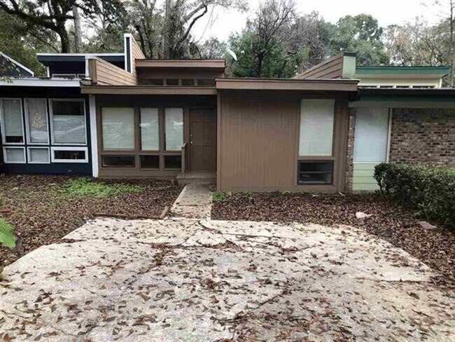 Primary Photo - Belmont Trace Townhome-Available for Immed...