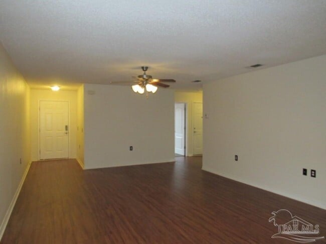 Building Photo - 10509 Senegal Dr
