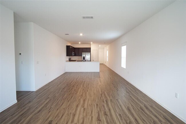 Building Photo - 14201 Lyndora Ln