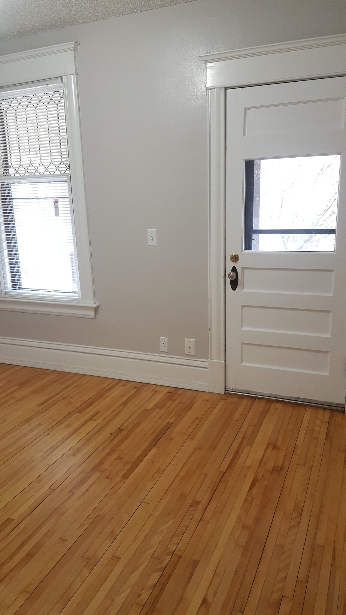 Bonus Room off of deck - 3228 3rd Ave S