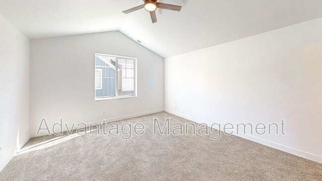 Building Photo - 1126 S 200 E
