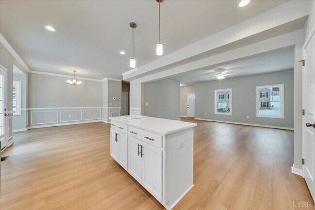 Building Photo - 1217 Lochwood Hl Dr