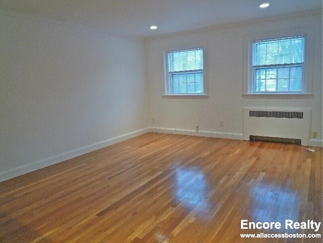 Building Photo - 75 Wyman St