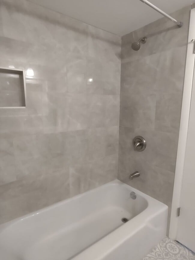 Building Photo - Newly Renovated Condo located in "Coventry...