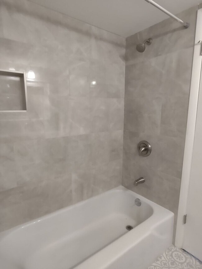 Building Photo - Newly Renovated Condo located in "Coventry Woods"!