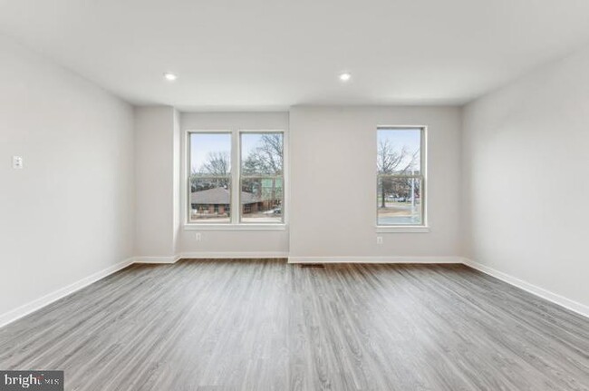 Building Photo - 1171 Herndon Pkwy