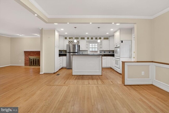 Building Photo - 1605 Mary Ellen Ct