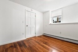 Building Photo - 775 E 5th St