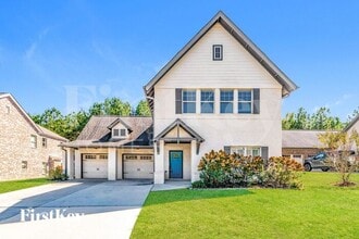 Building Photo - 455 Lake Chelsea Way