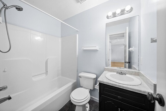 Building Photo - 750 Carmack Ct