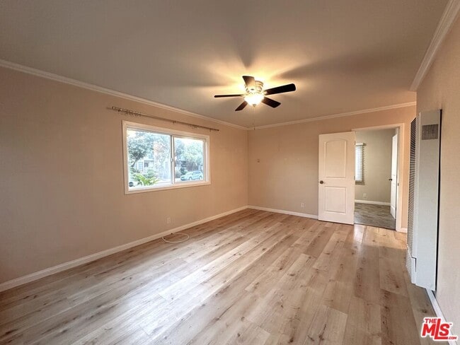 Building Photo - 2027 Euclid St