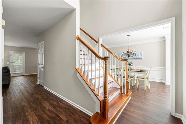 Building Photo - 580 Olde Lauren Ct