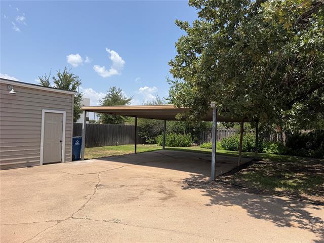 Building Photo - 3412 Timberline Dr