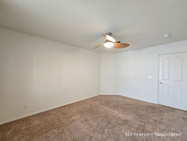 Building Photo - 3697 Ferndale Cove Dr