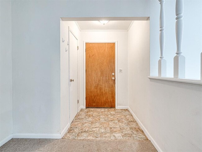 Building Photo - 1212 Lynnwood Dr