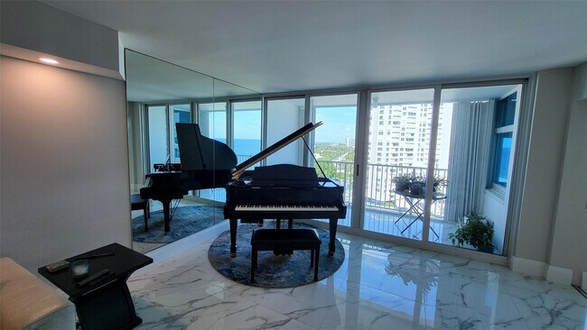 Building Photo - 1360 S Ocean Blvd