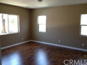 Building Photo - 606 E Orangewood Ave