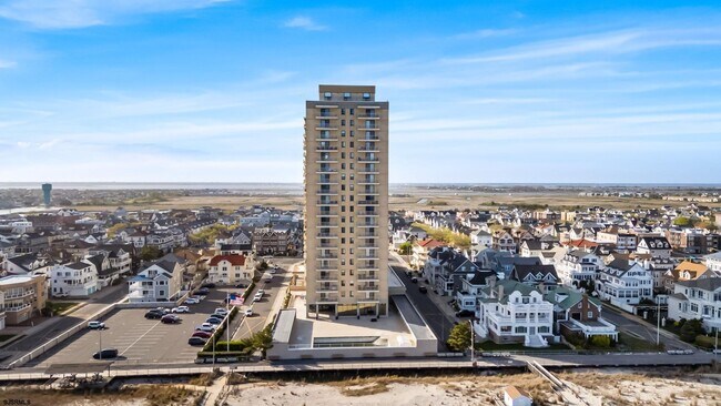 Building Photo - 5000 Boardwalk