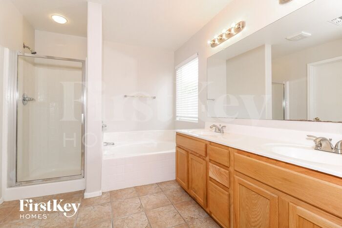 Building Photo - 15148 W Adams St