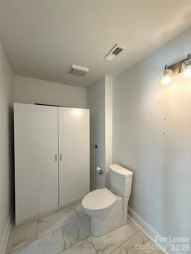 Building Photo - 6814 Pence Rd