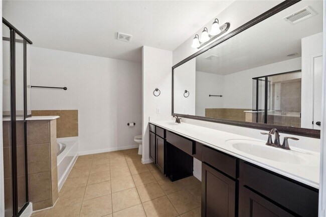 Building Photo - 6719 Sharpstone Creek Ln