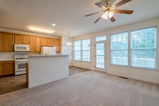 Building Photo - Sun-Filled And Spacious 3 Bedroom 2.5 Bath...