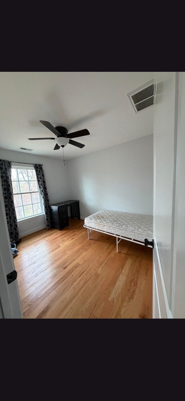 Building Photo - 145 Graywolf Trail