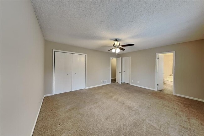 Building Photo - 252 Paxton Cir