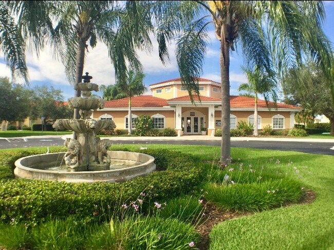 Building Photo - 1195 Villagio Cir