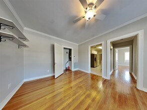 Building Photo - 3408 Crawford St