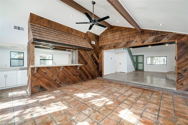 Building Photo - 1217 Lost Oak Trail