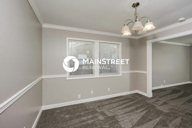 Building Photo - 3 Bedroom Pet-Friendly Home in LOUISVILLE,...