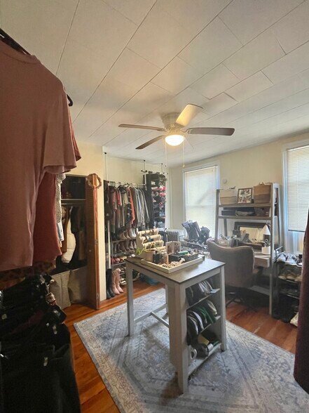 2nd Bedroom - 3528 Keswick Rd
