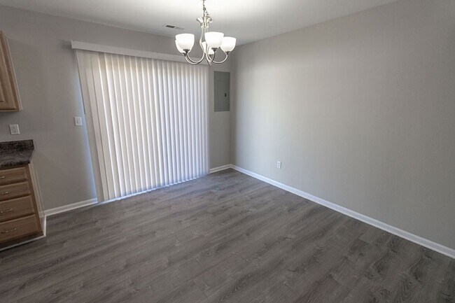 Building Photo - 4012-4014 Arctic Fox Dr.