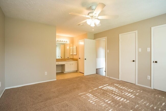 Building Photo - 7311 Skybright Ln