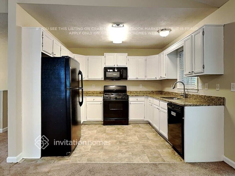 Building Photo - 5615 Princeton Oaks Dr