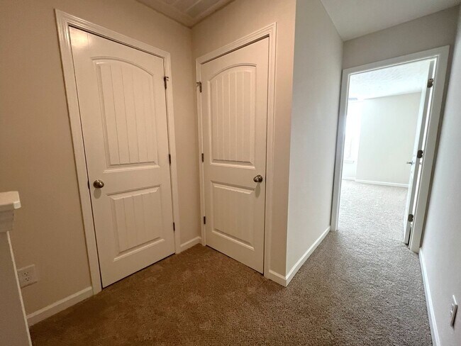 Building Photo - 1128 Tradition Trl