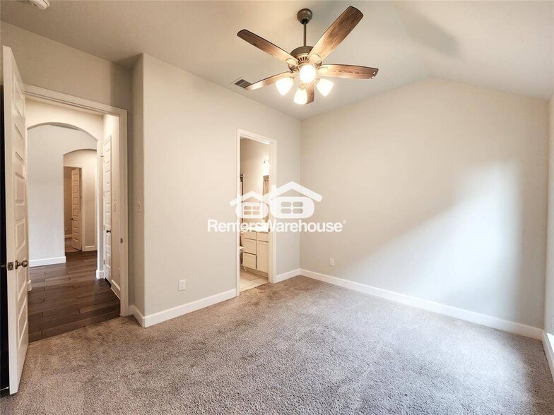 Building Photo - 18935 Rosewood Terrace Dr