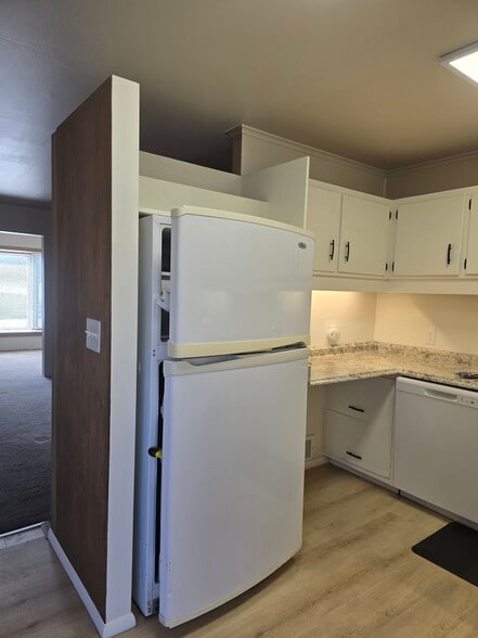 Building Photo - 7155 W 2nd Ave