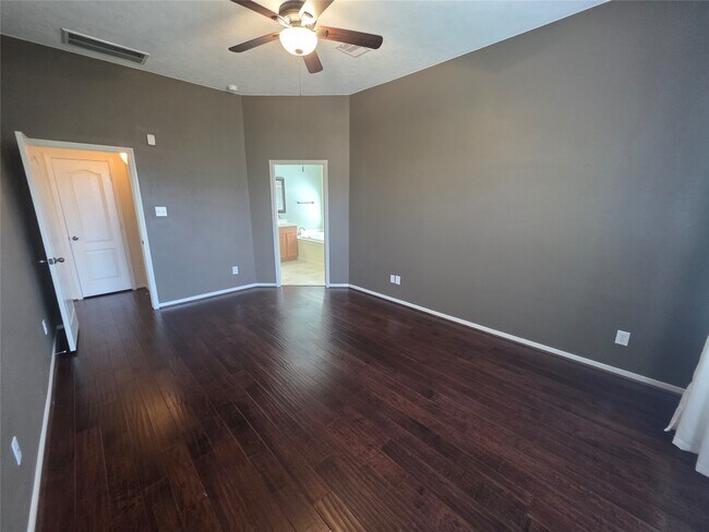 Building Photo - 2954 Smokey Forest Ln
