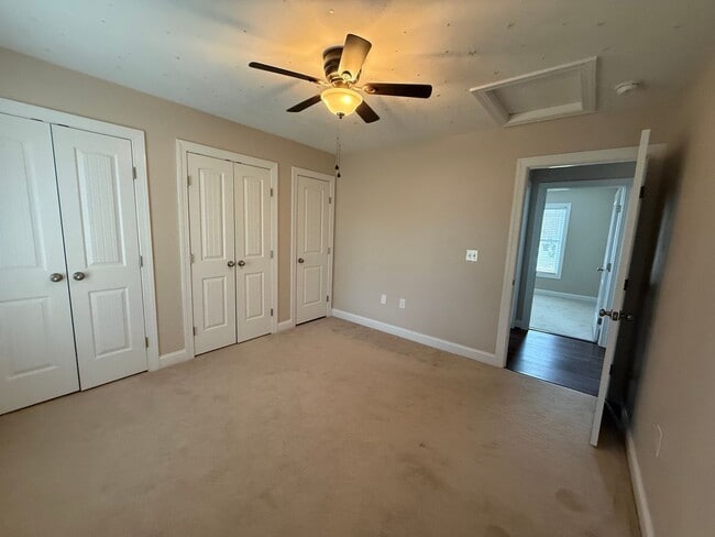 Building Photo - One Level 3 Bedroom 2 Bath Home in Hollins Area