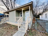 Building Photo - 4619 Kirkland Ave