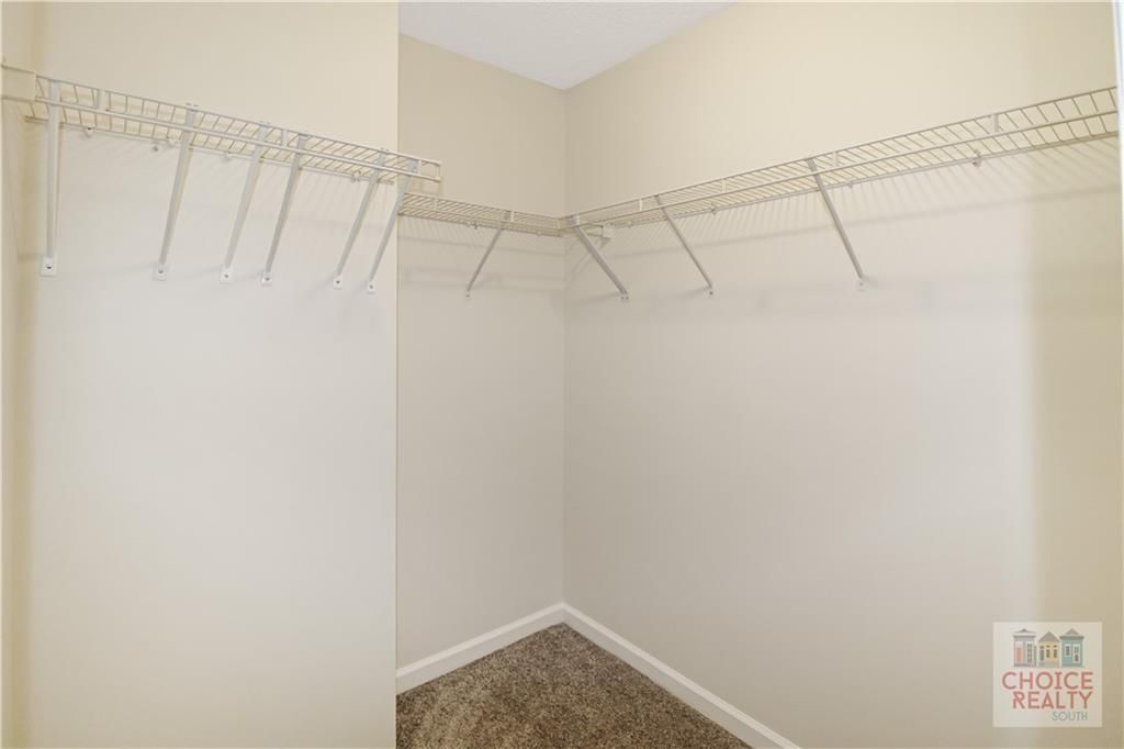 Building Photo - 4810 Brookwood Pl